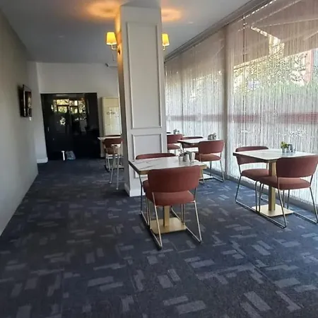 Aparthotel My Rezidans 4*