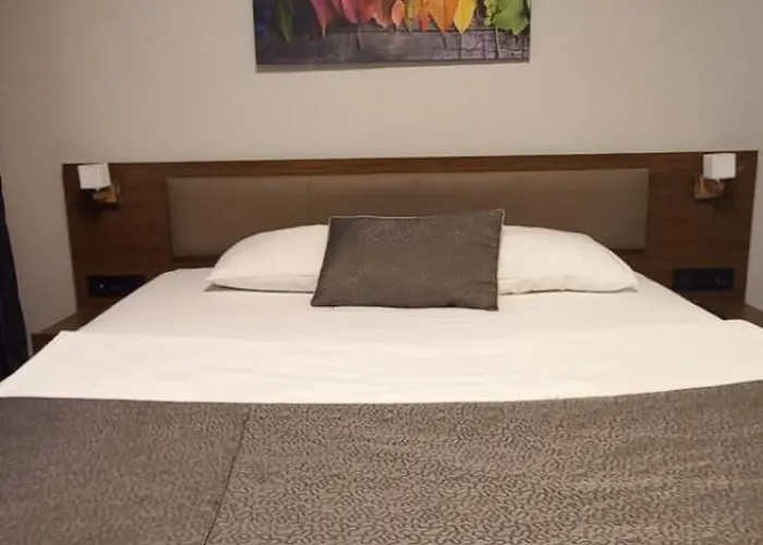 Aparthotel My Rezidans